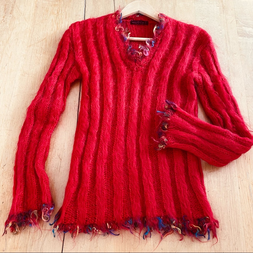 Antoine Akopian Paris Ribbed Knit Fuzzy Mohair-Blend Sweater